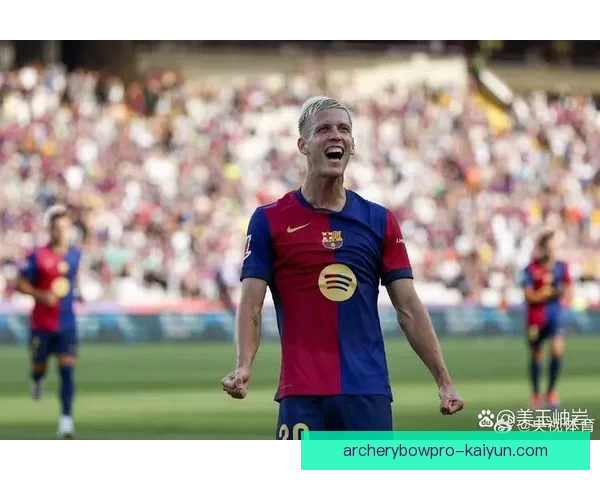 拉菲尼亚肌肉撕裂恢复进展，预计将缺席数周联赛竞争。